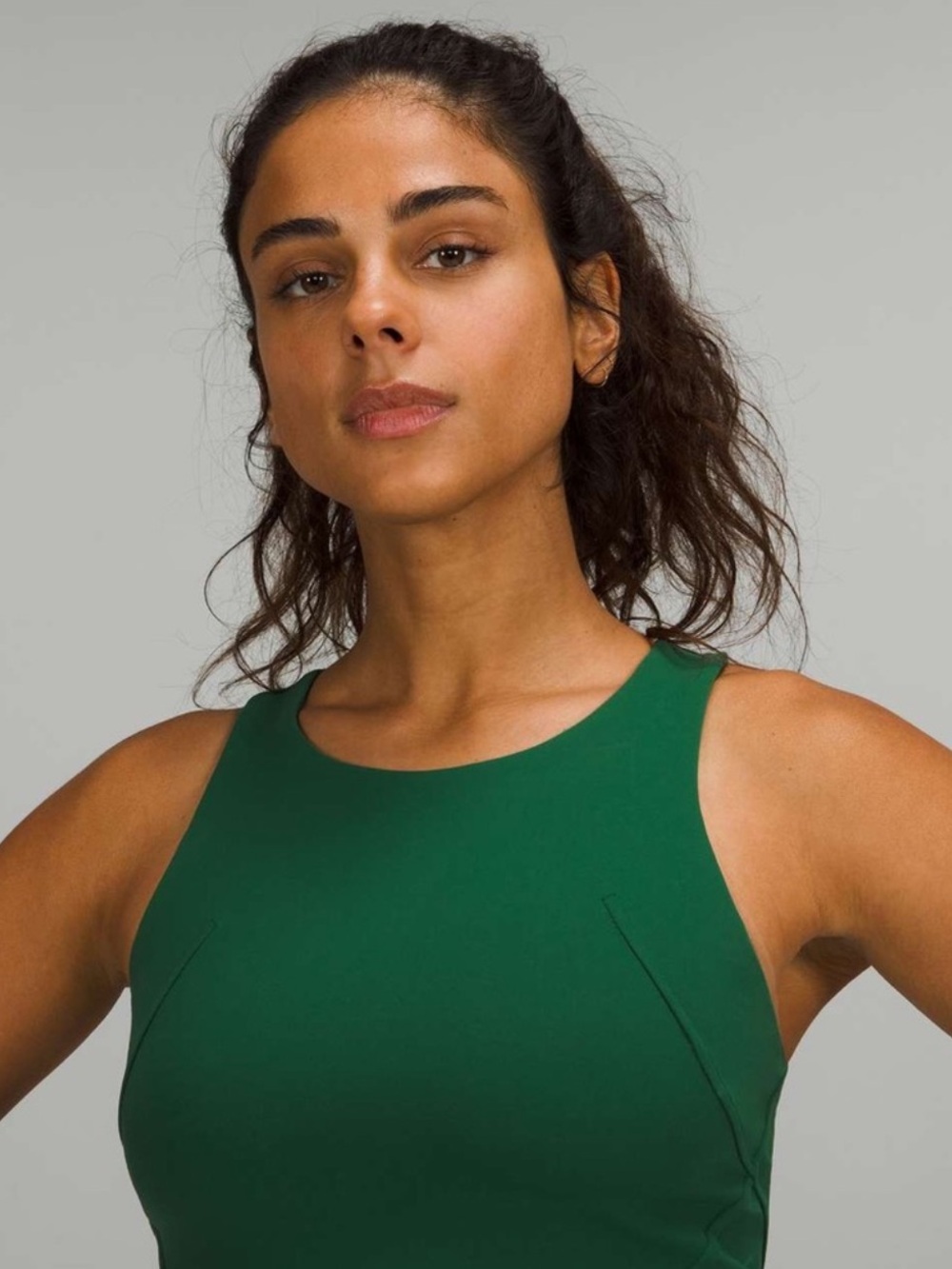 Lululemon Invigorate Training Tank Top
Everglade Green Size 6 - Picture 4 of 7
